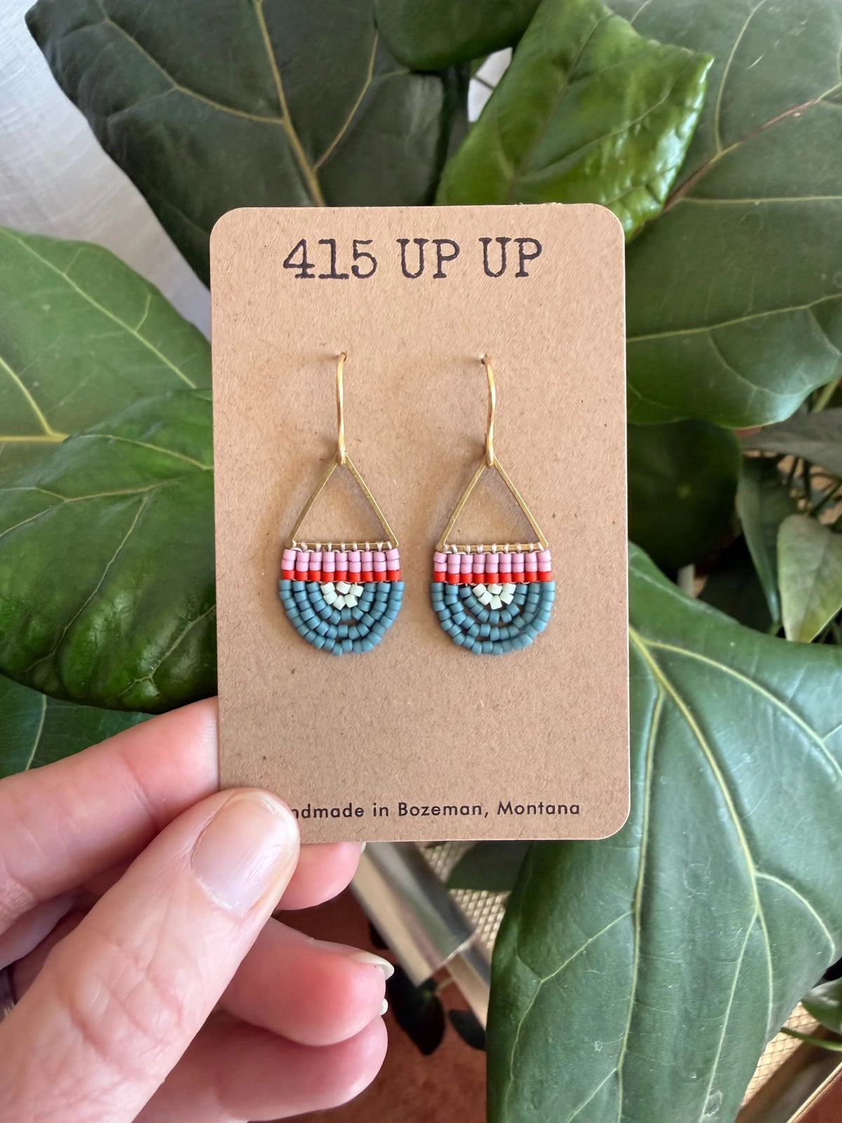Beaded Arch | Darker Summer Vibes