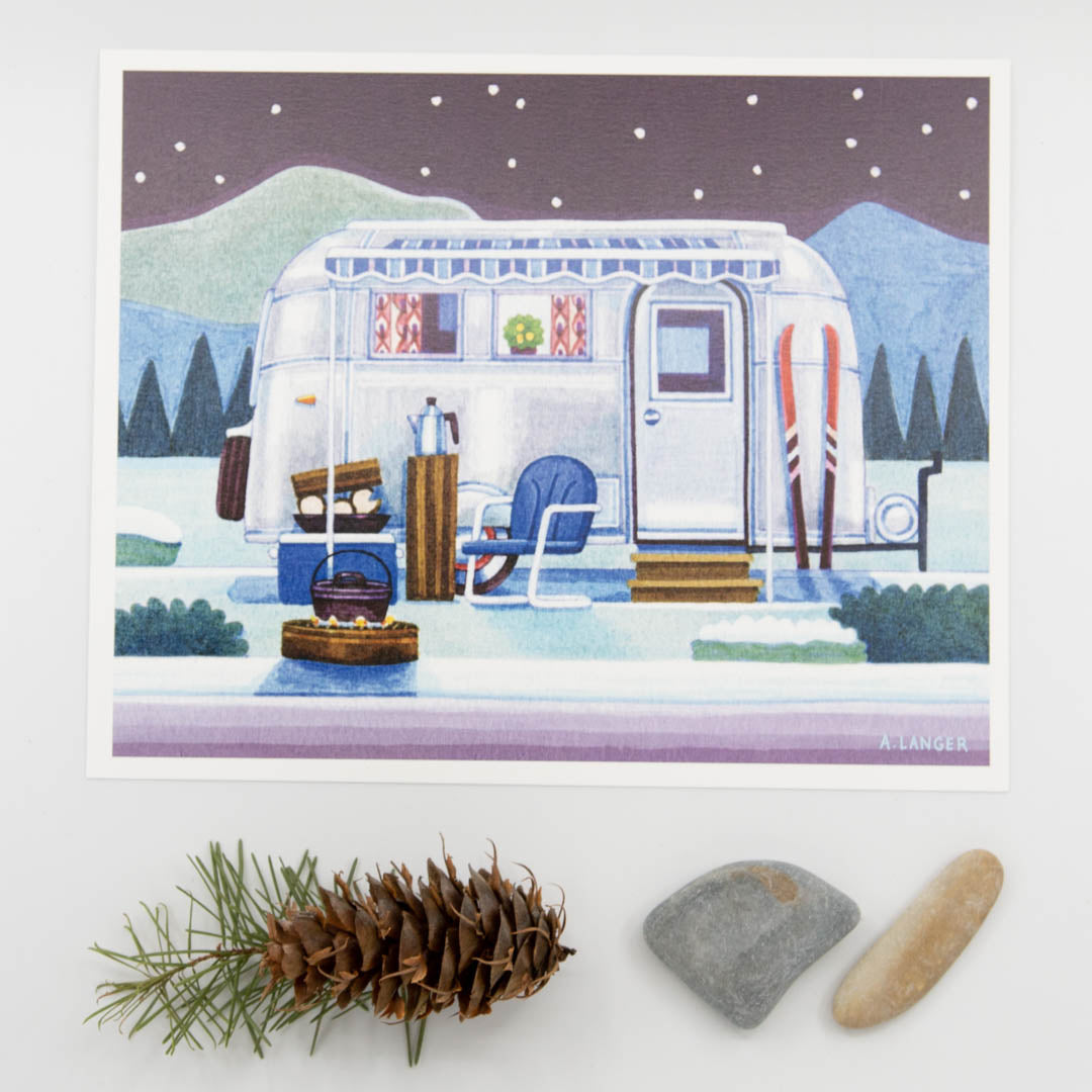 VINTAGE CAMPER WINTER