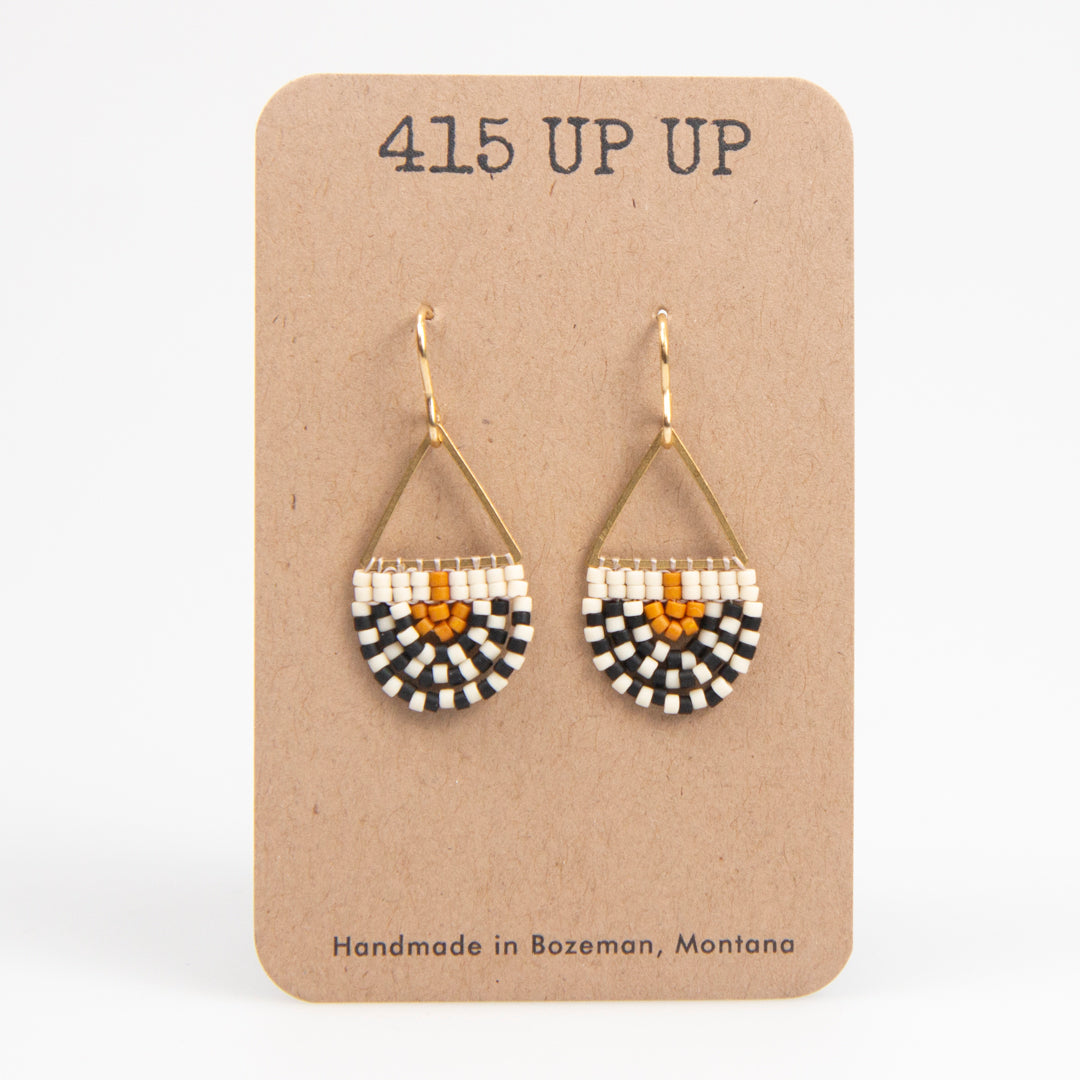 Beaded Arch | Everyone's Favorite