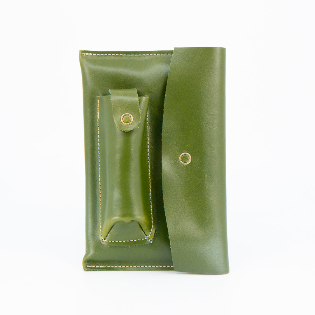 Roadside Knife &amp; Board Set